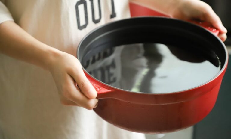 Limpiar una olla puede ser un verdadero calvario. Evítalo siguiendo nuestros consejos.